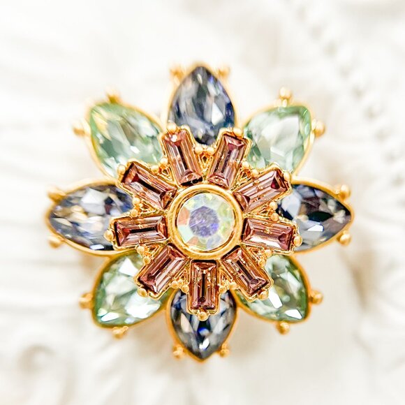 Multi color earrings, Multi color flower stud, Bridal multi color earrings, Gift - Picture 2 of 7